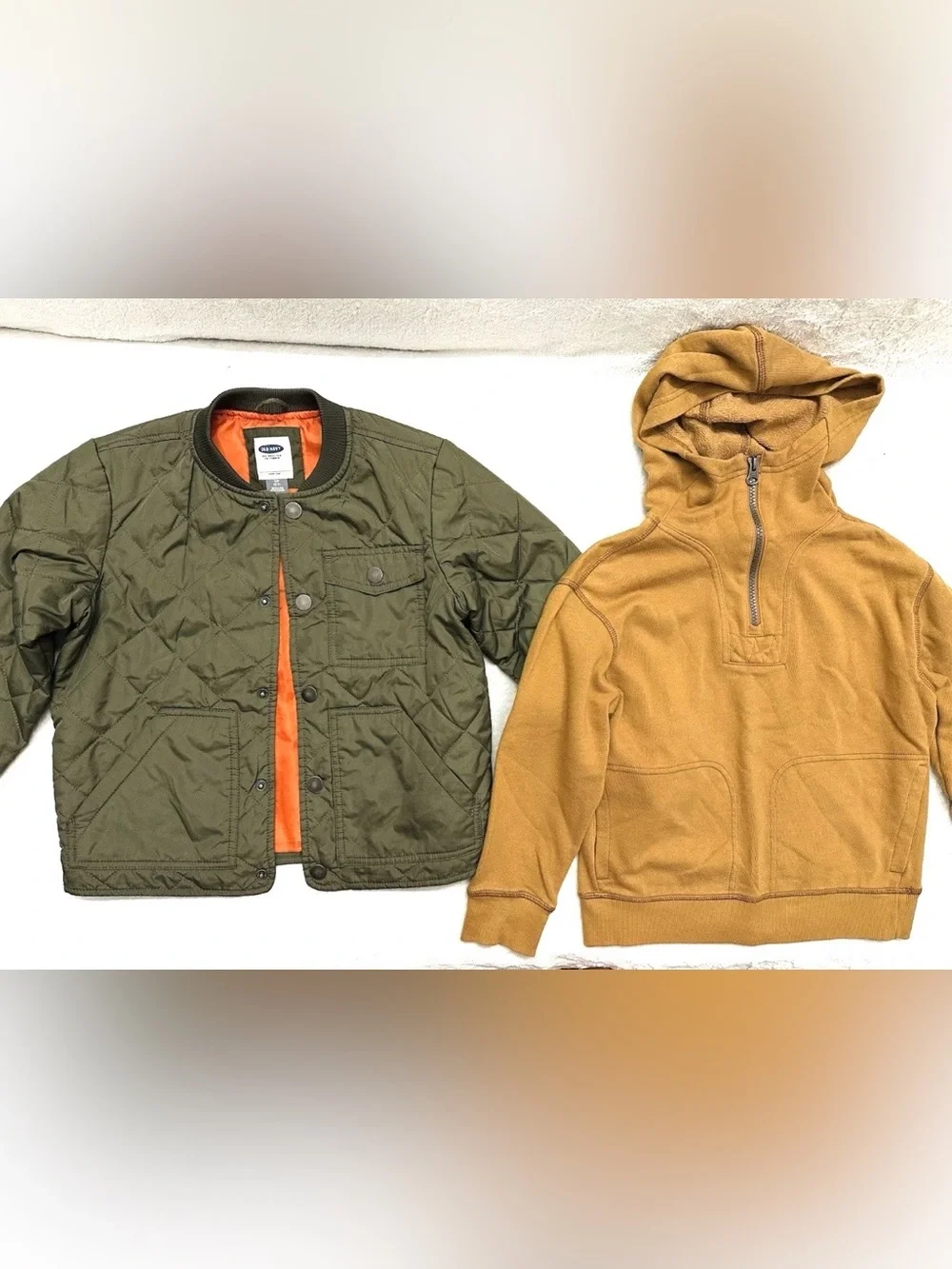 Old Navy lightweight quilted
